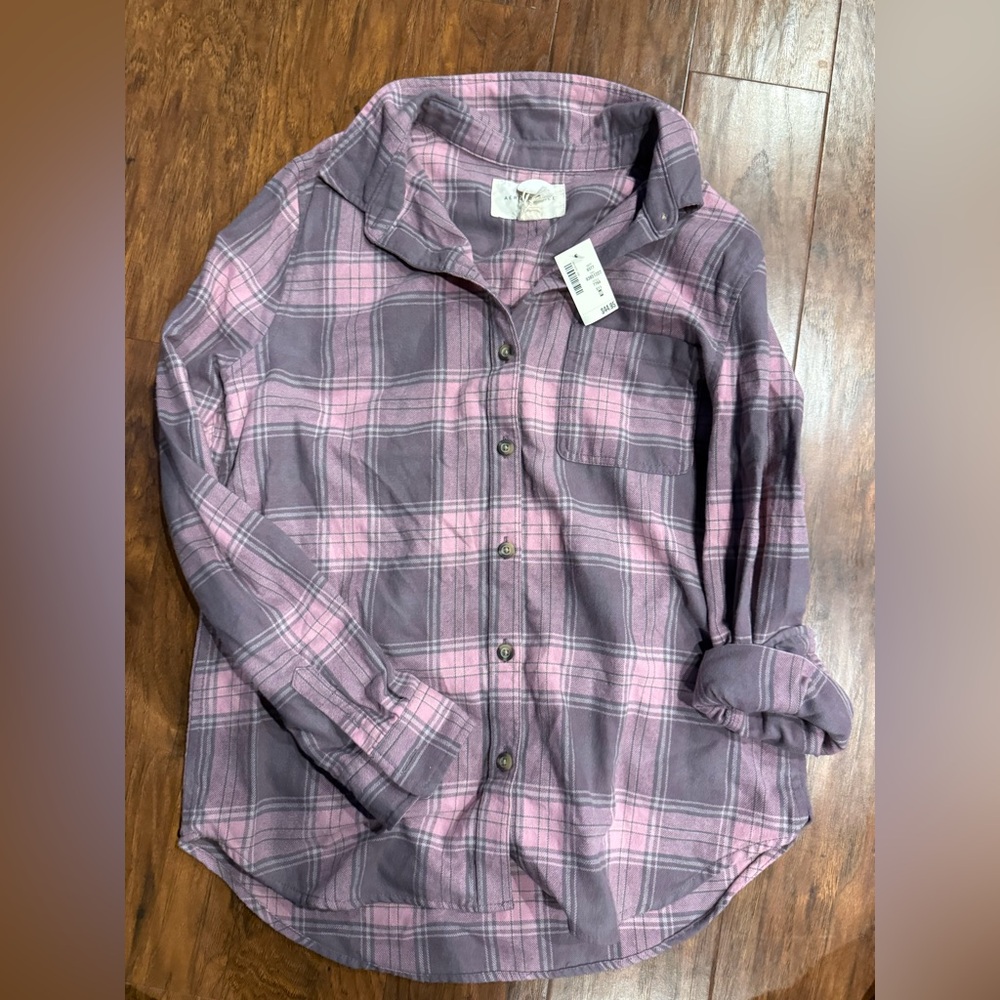Aeropostale Pink and Gray Plaid Long Sleeve Shirt